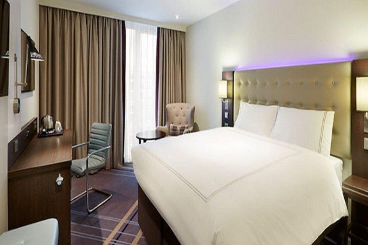Premier Inn Stuttgart City Europaviertel المظهر الخارجي الصورة